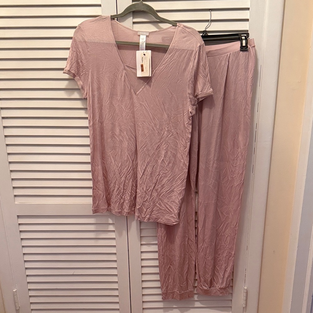 NWT Hanro Soft beige /pink  Women's Pajama Set size m 100% modal